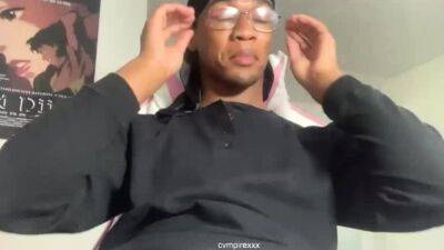 Solo Black Gay Masturbating - drtuber.com