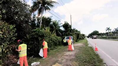 Big bulges on cops gay xxx On our last trash pick-up day, - drtuber.com